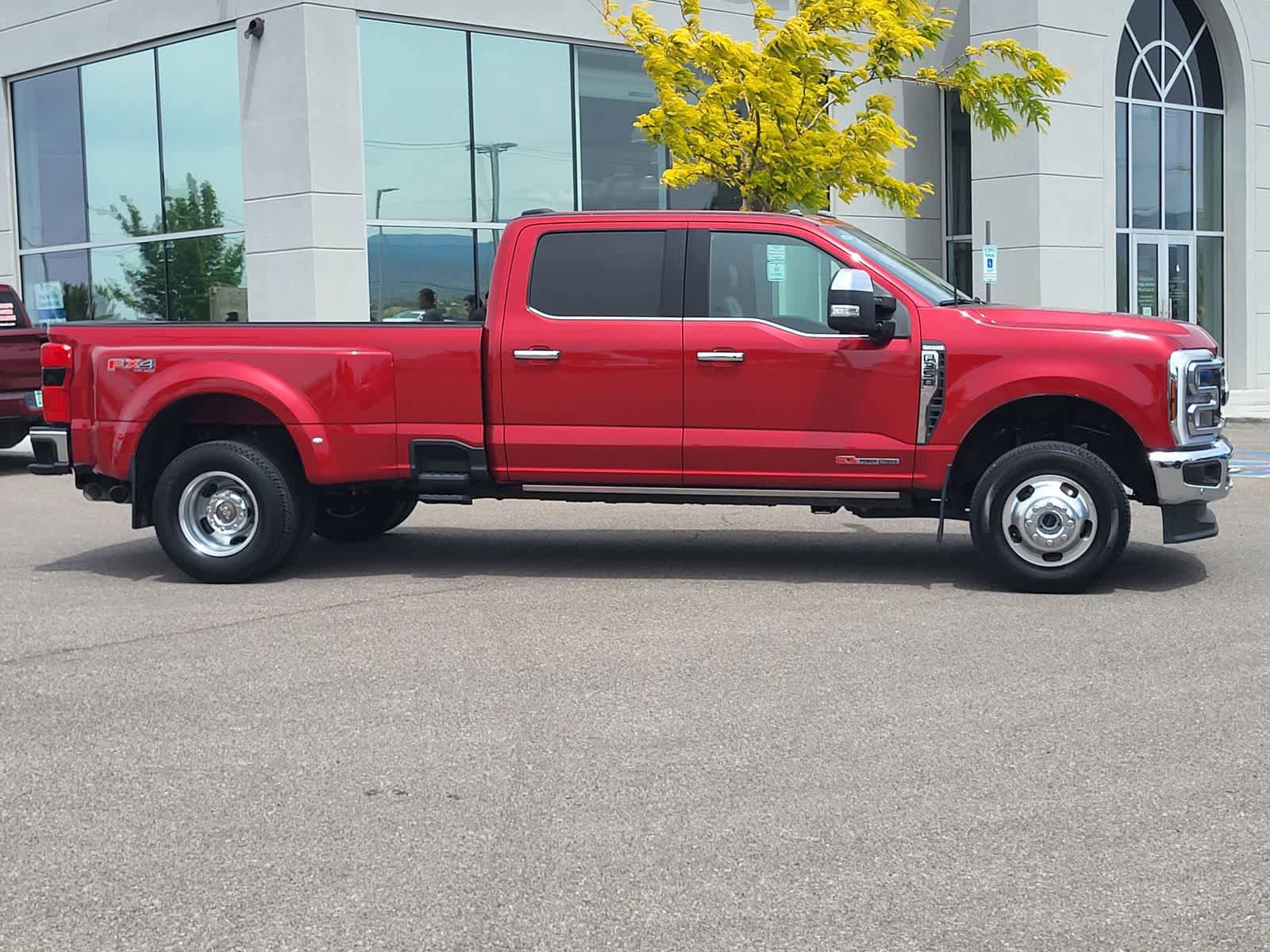 Used 2024 Ford F350 King Ranch w/ Chrome Package AWD/4WD image 4