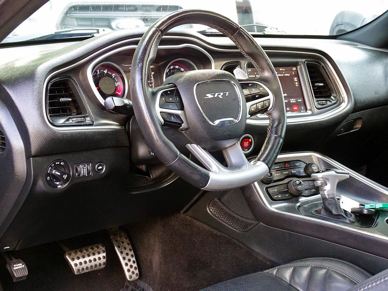 Used 2018 Dodge Challenger SRT w/ Technology Group RWD image 24