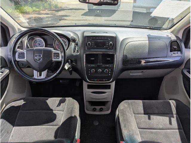 Used 2013 Dodge Grand Caravan American Value Package w/ UConnect Hands-Free Group FWD image 53