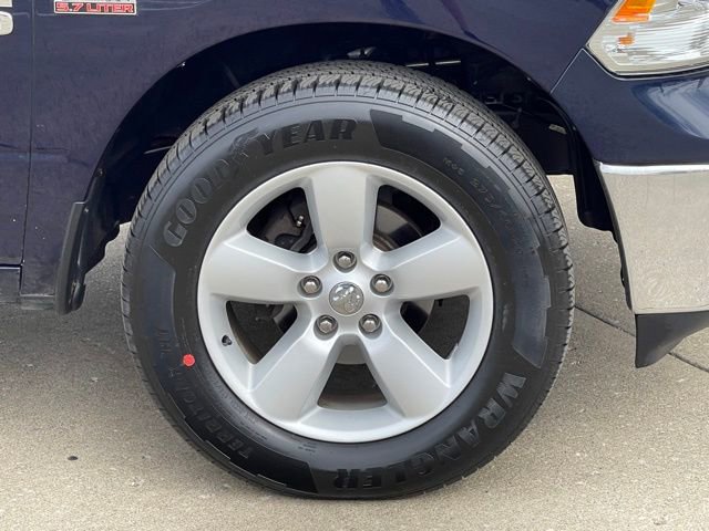 Used 2018 RAM 1500 Classic SLT AWD/4WD image 9