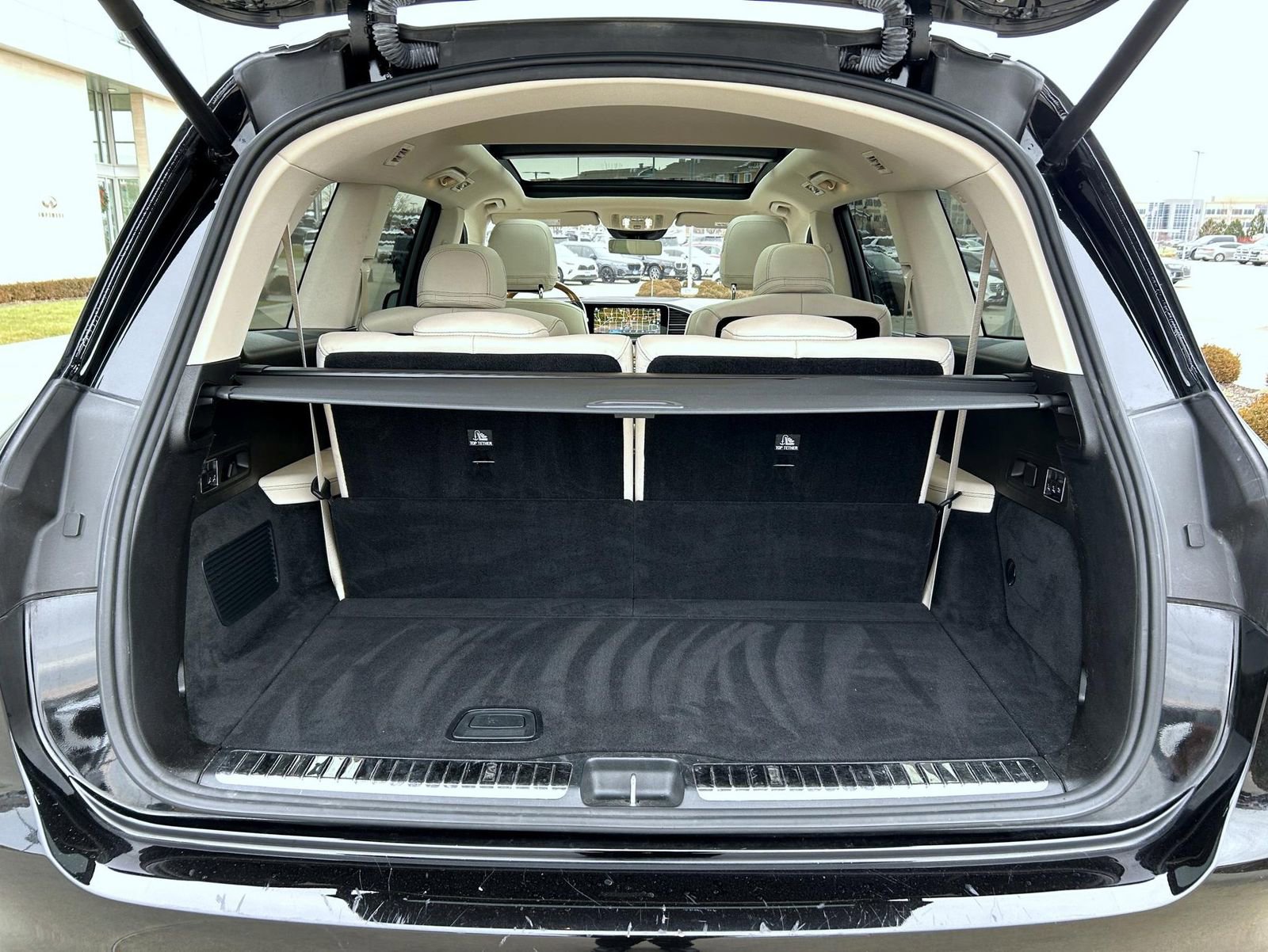 Used 2022 Mercedes-Benz GLS 580 4MATIC image 23