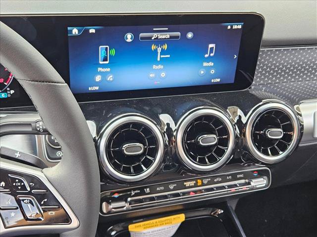 New 2026 Mercedes-Benz GLB 250 image 14