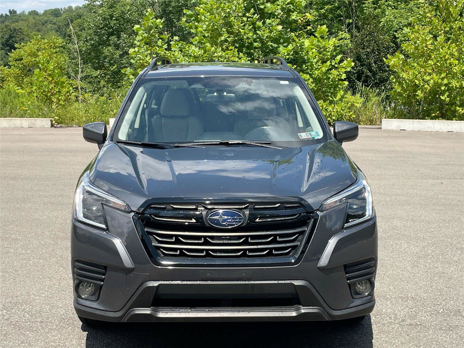 Certified 2023 Subaru Forester Premium AWD/4WD image 5