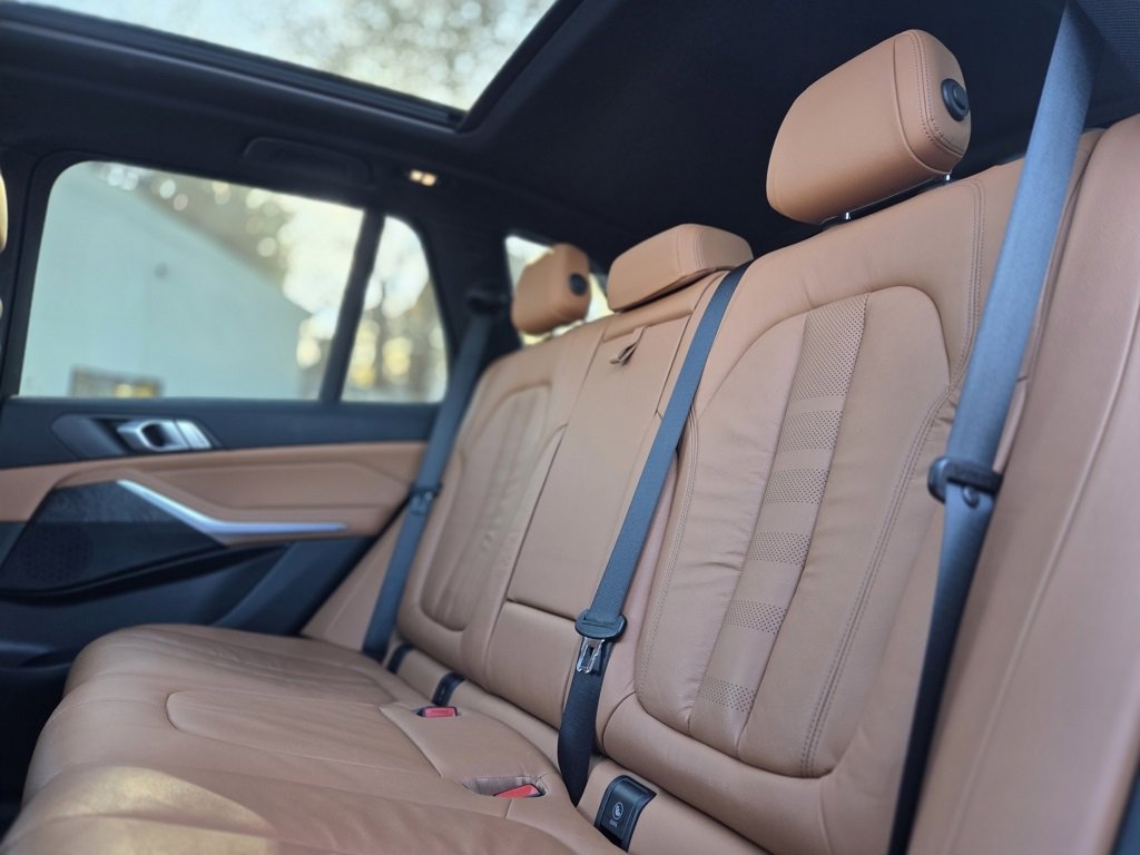 Used 2019 BMW X5 xDrive40i w/ M Sport Package image 23