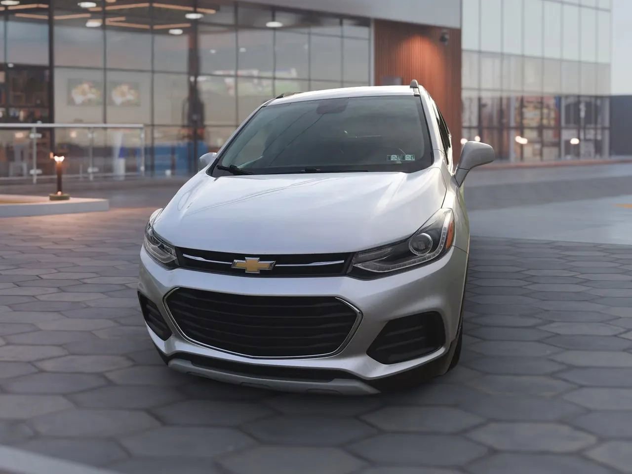 Used 2018 Chevrolet Trax LT w/ LT Convenience Package image 7