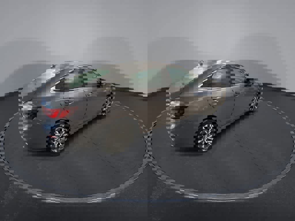 Used 2020 Honda Insight Touring image 8