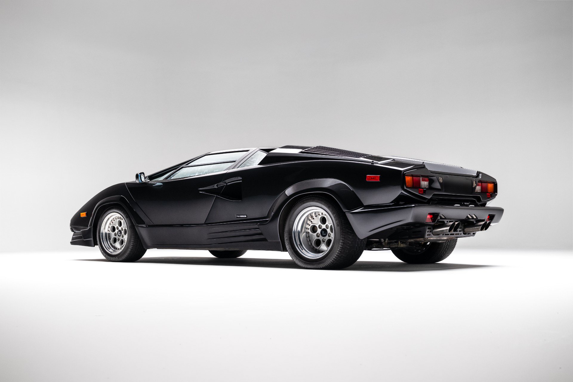 Used 1989 Lamborghini Countach Coupe RWD image 9