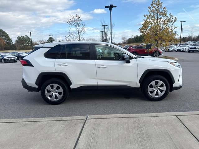 Used 2024 Toyota RAV4 LE image 5