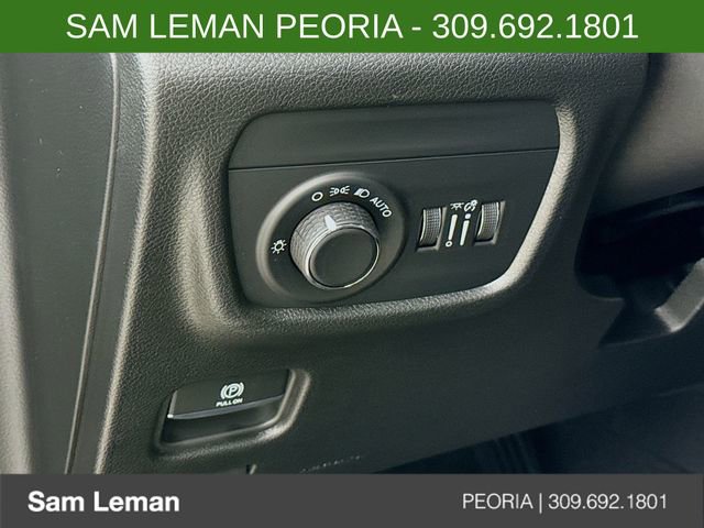 New 2025 Jeep Grand Cherokee L Altitude image 10