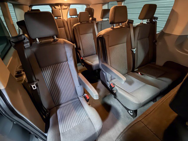 Used 2018 Ford Transit 350 XLT image 15