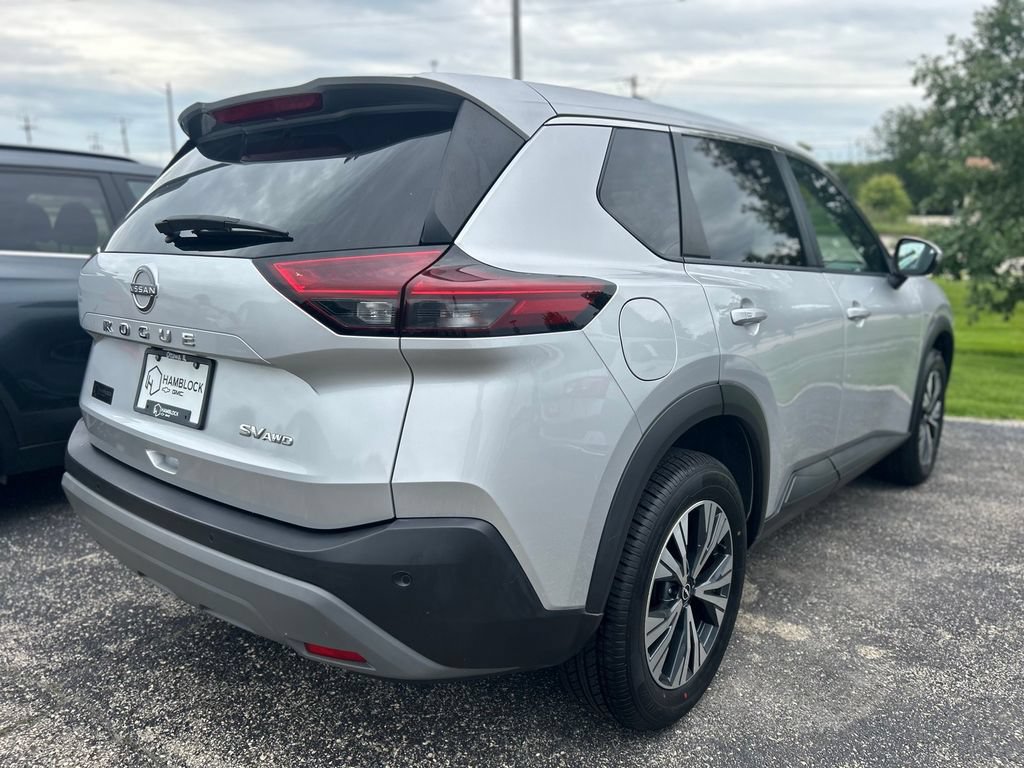 Used 2022 Nissan Rogue SV AWD/4WD image 6