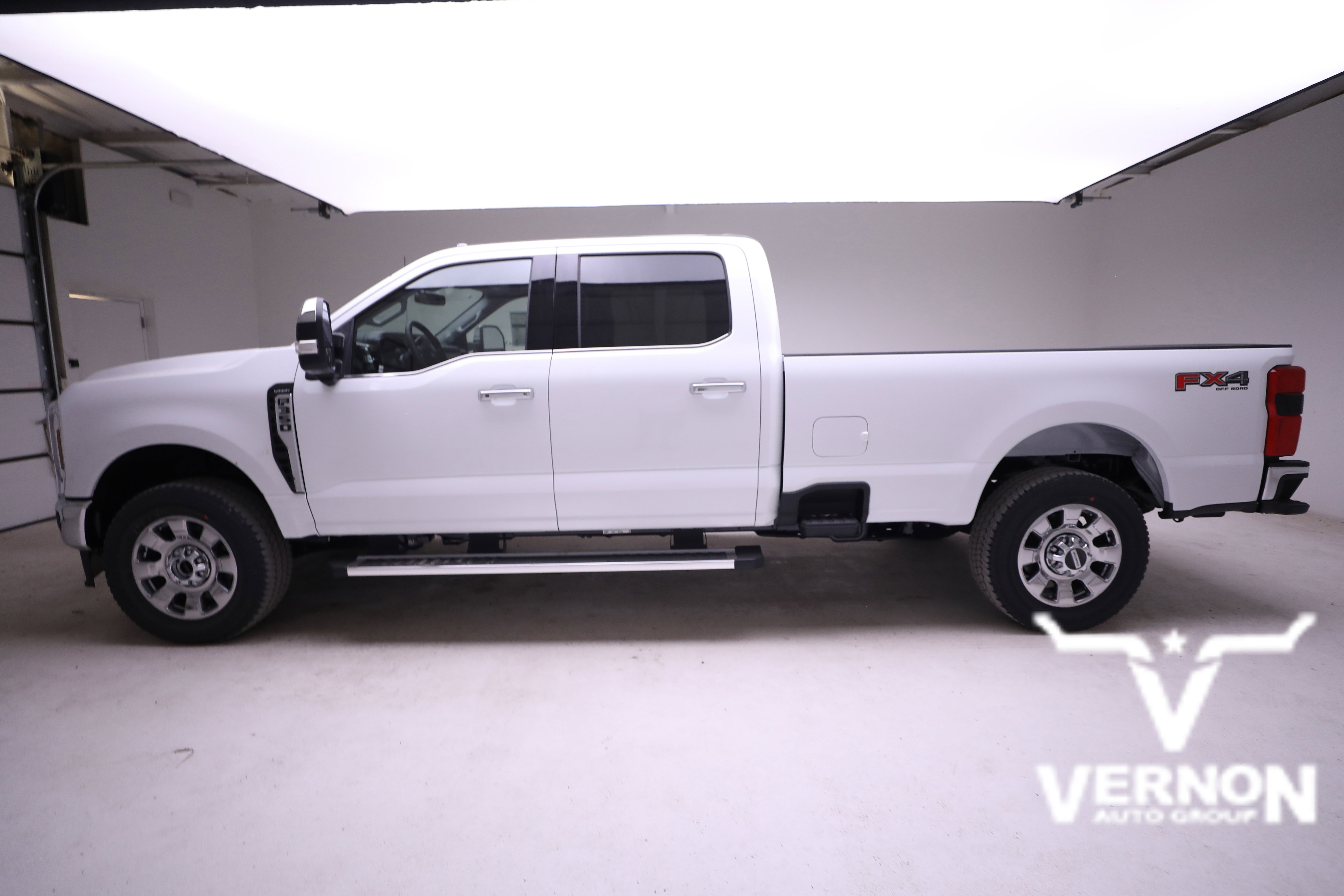 New 2026 Ford F350 Lariat w/ Chrome Package image 2