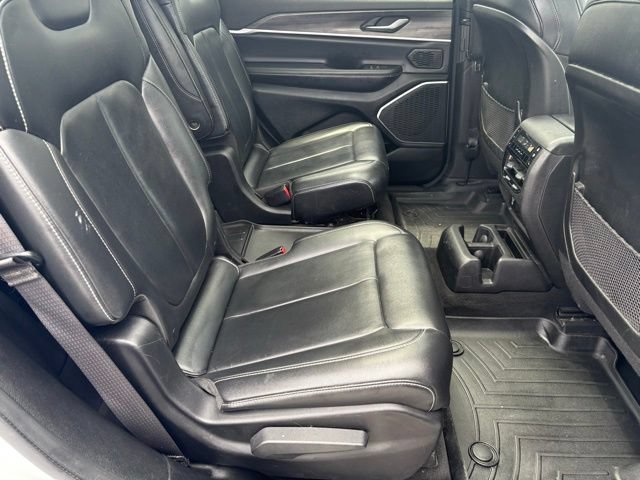 Used 2021 Jeep Grand Cherokee L Limited AWD/4WD image 20