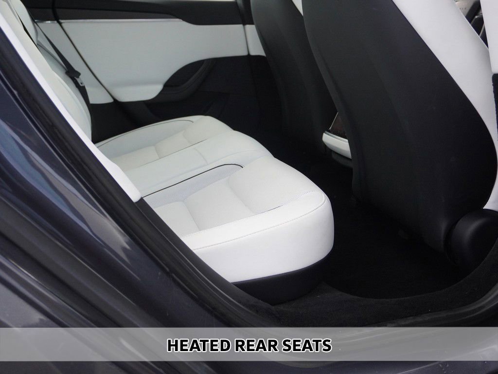 Used 2023 Tesla Model S Plaid image 7
