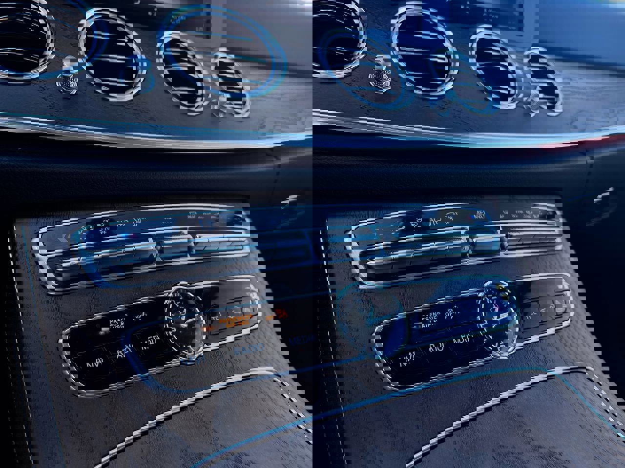 Used 2018 Mercedes-Benz E 300 E 300 image 41