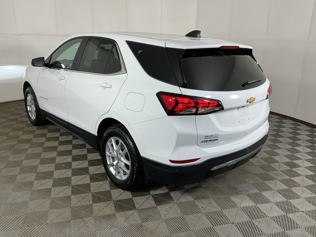 Used 2024 Chevrolet Equinox LT AWD/4WD image 10