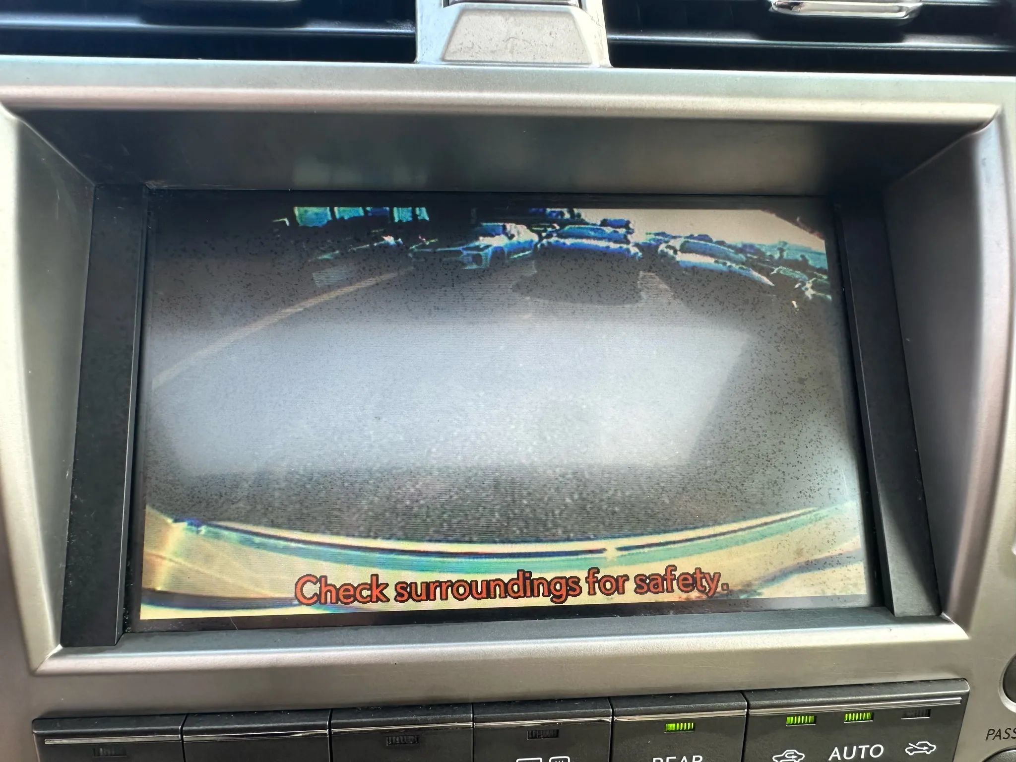 Used 2011 Lexus GX 460 w/ Comfort Plus Pkg AWD/4WD image 34