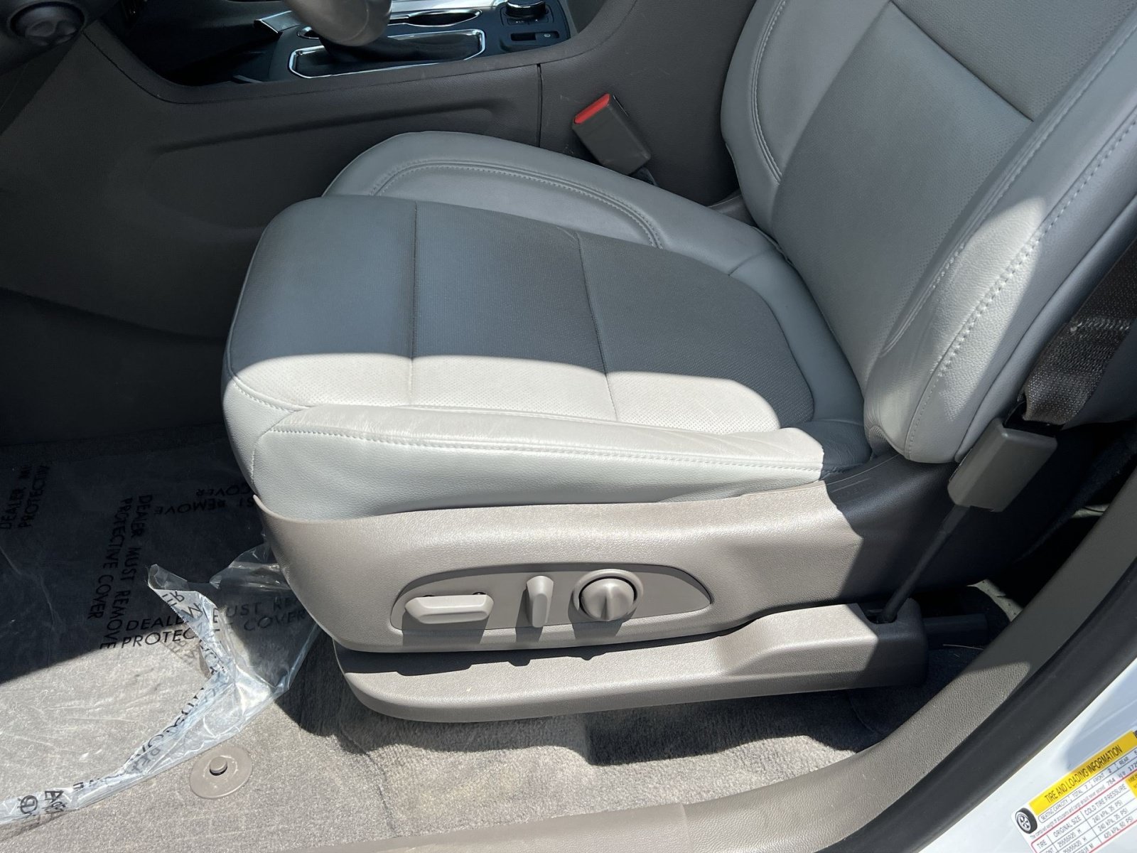 Used 2019 Chevrolet Traverse Premier w/ Driver Confidence II Package FWD image 11