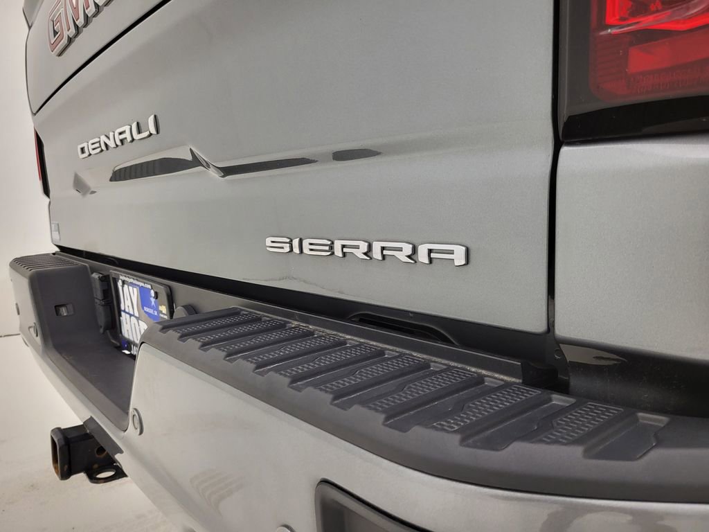 Used 2022 GMC Sierra 1500 Denali w/ Denali Premium Package image 33