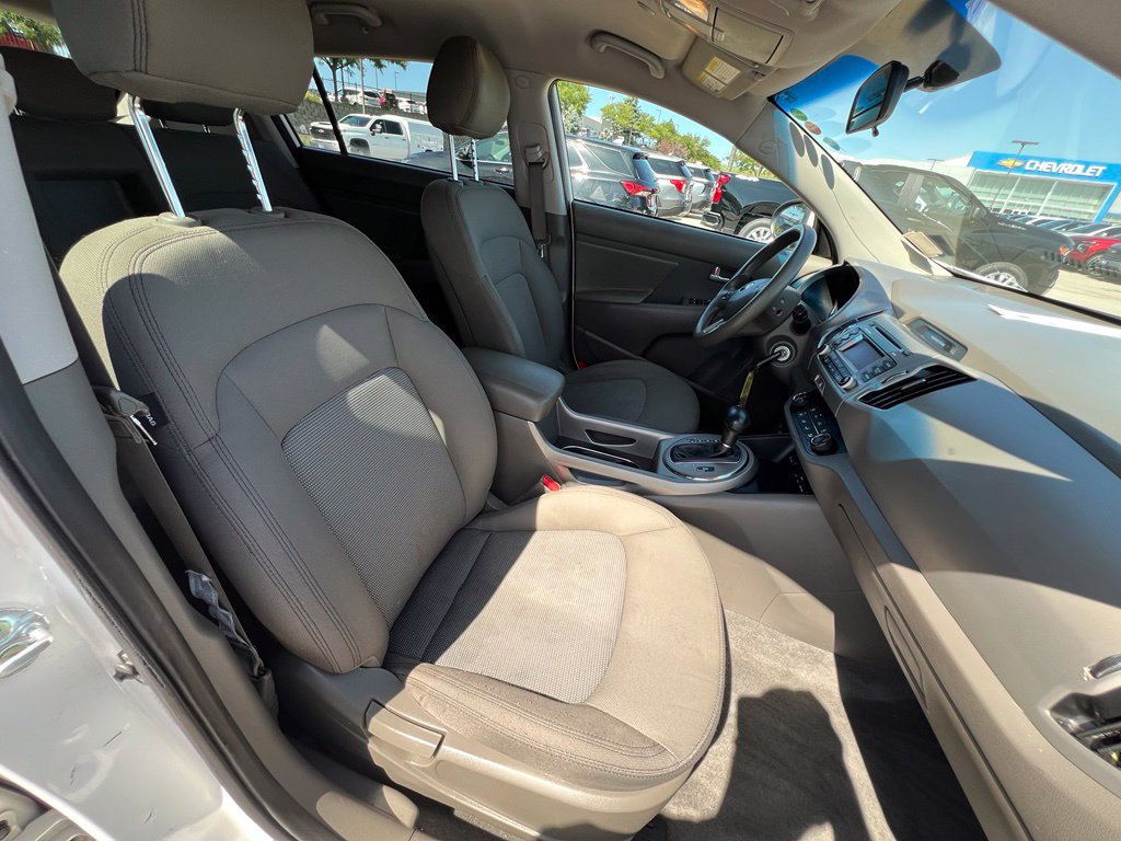 Used 2016 Kia Sportage LX AWD/4WD image 26