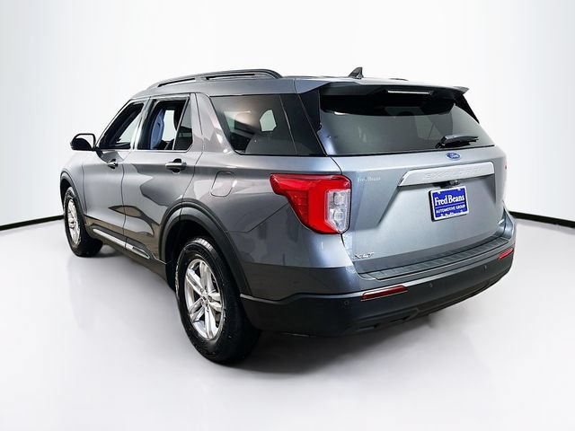 Used 2022 Ford Explorer XLT AWD/4WD image 7