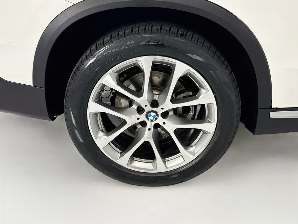 Certified 2024 BMW X5 sDrive40i w/ Premium Package RWD image 32