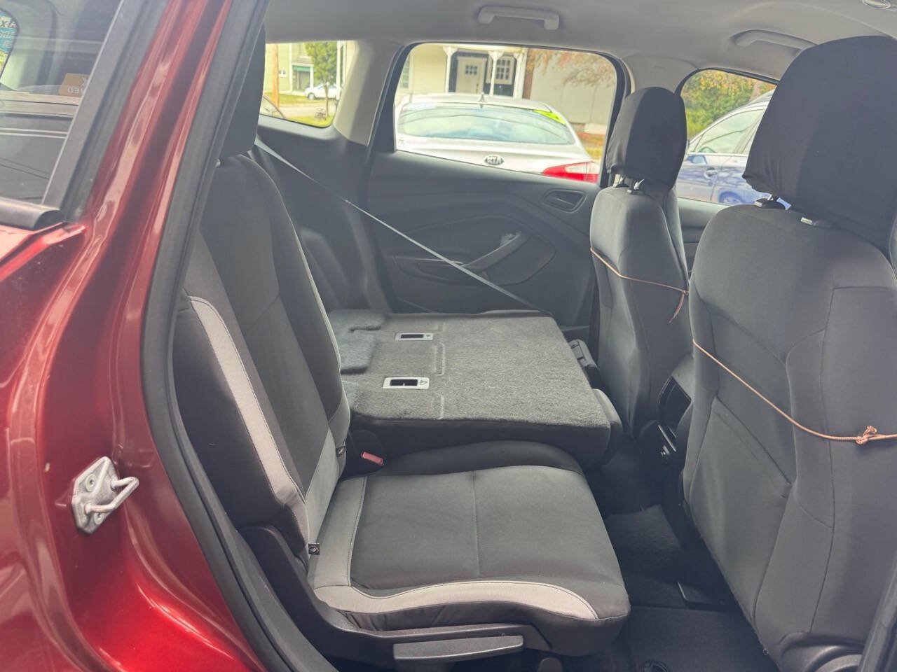 Used 2014 Ford Escape S FWD image 22