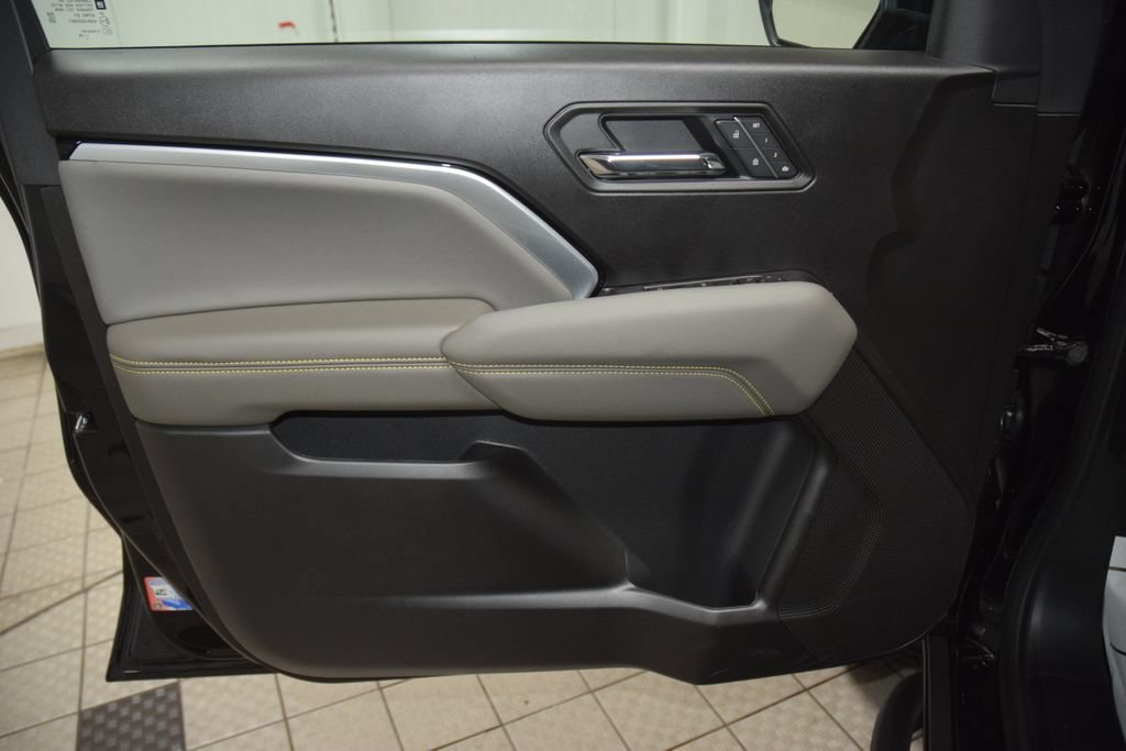New 2026 Chevrolet Colorado ZR2 w/ Technology Package AWD/4WD image 51