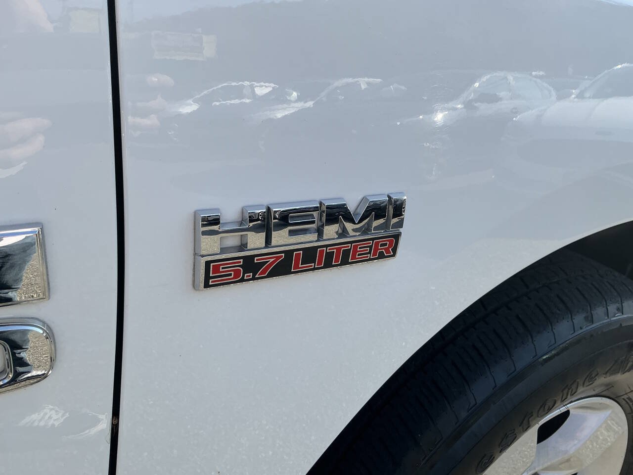Used 2017 RAM 1500 Tradesman w/ Power & Remote Entry Group RWD image 27