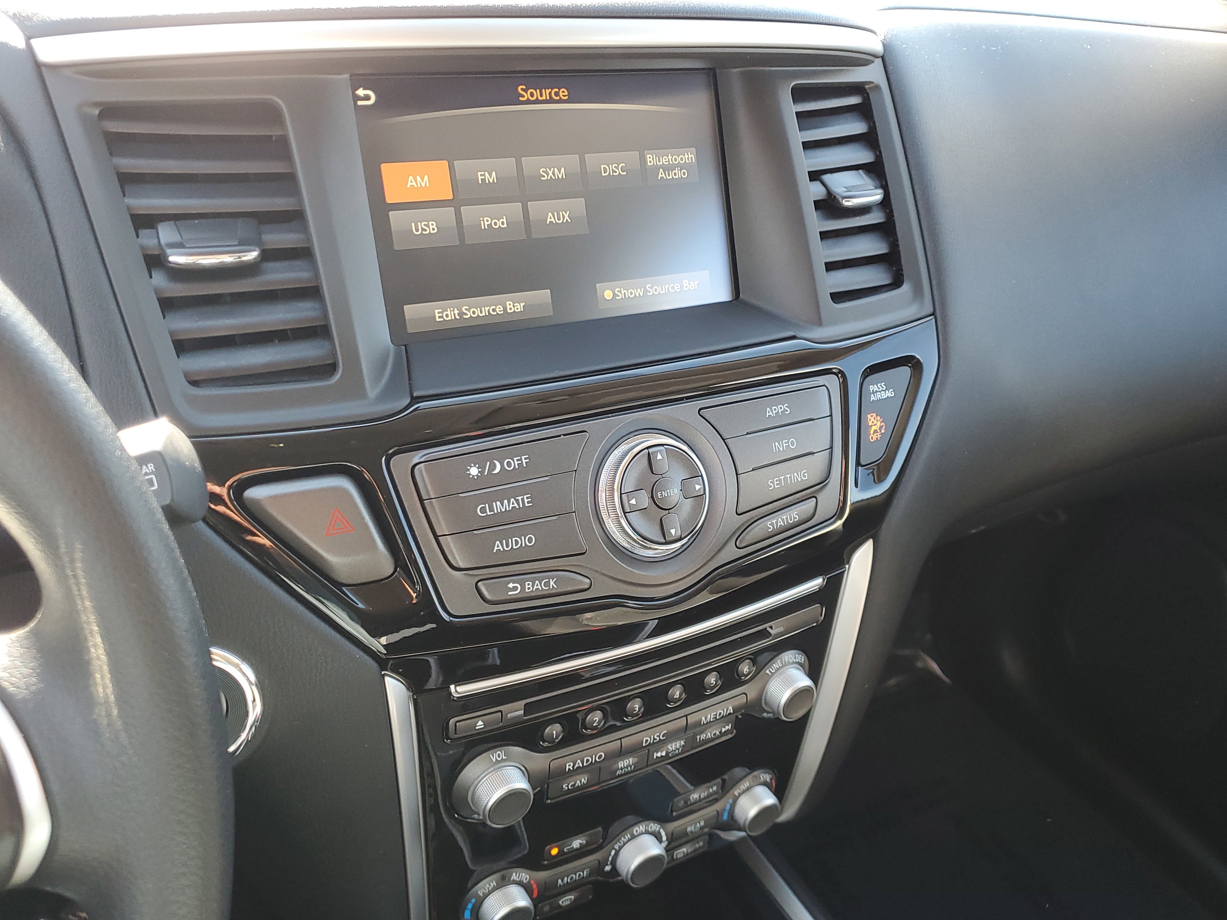 Certified 2020 Nissan Pathfinder S image 26