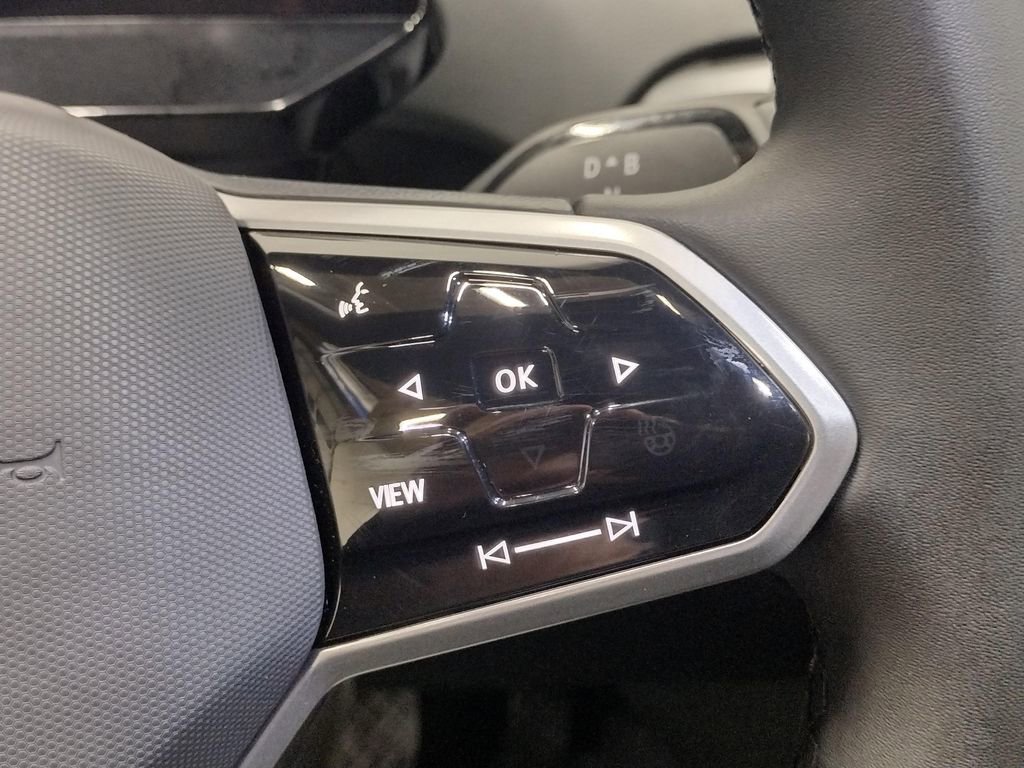 New 2026 Volkswagen ID.4 Pro image 24