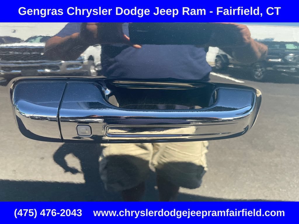 Certified 2023 RAM 1500 Laramie AWD/4WD image 12