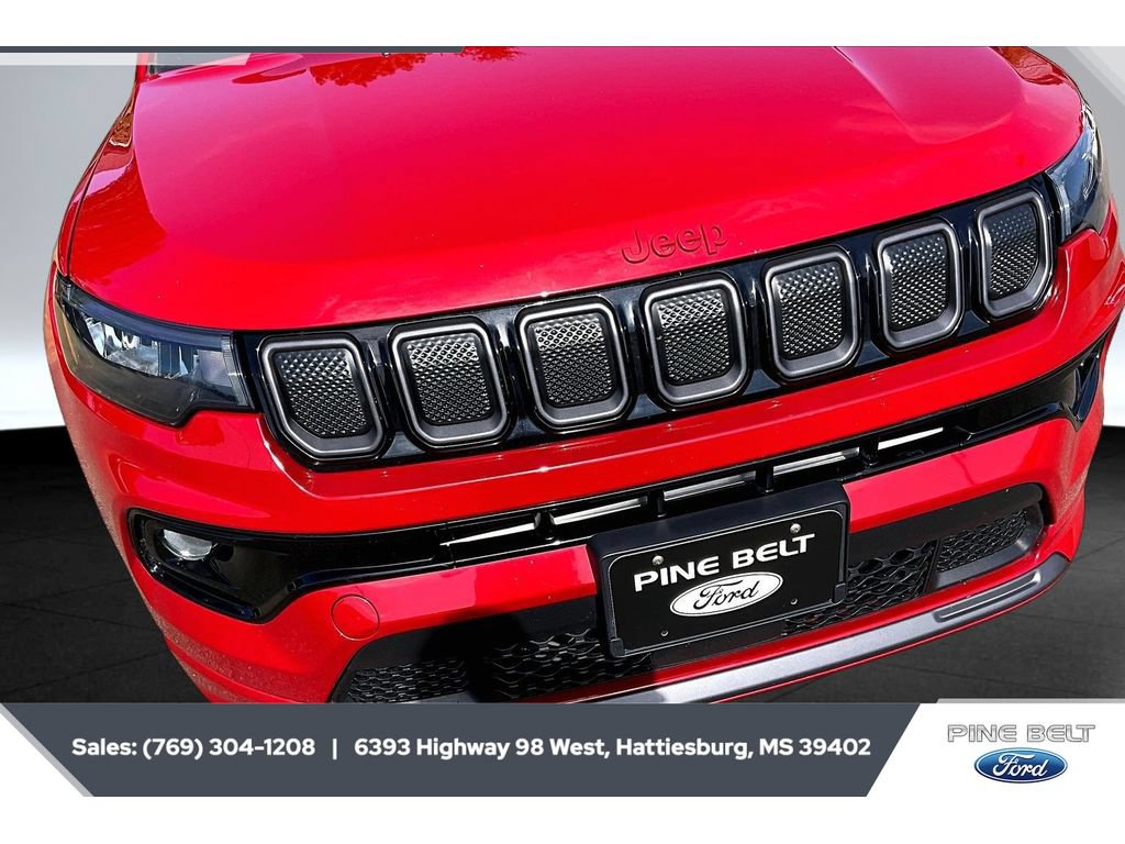 Used 2022 Jeep Compass Limited AWD/4WD image 25