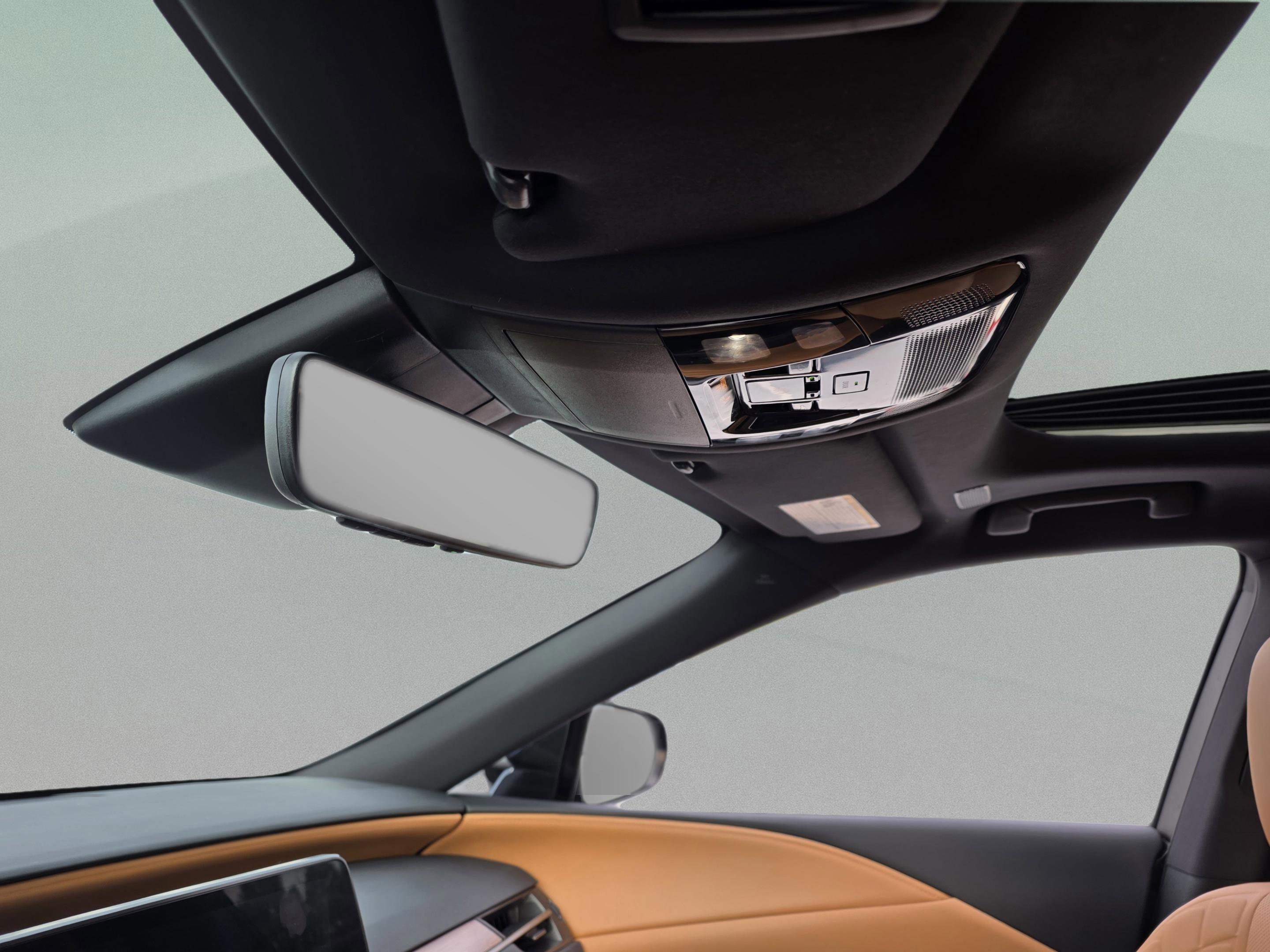 Used 2024 Lexus RX 350 Premium w/ Accessory Package (Z1) image 12