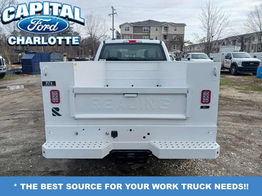 New 2026 Ford F250 XL w/ XL Chrome Package image 4