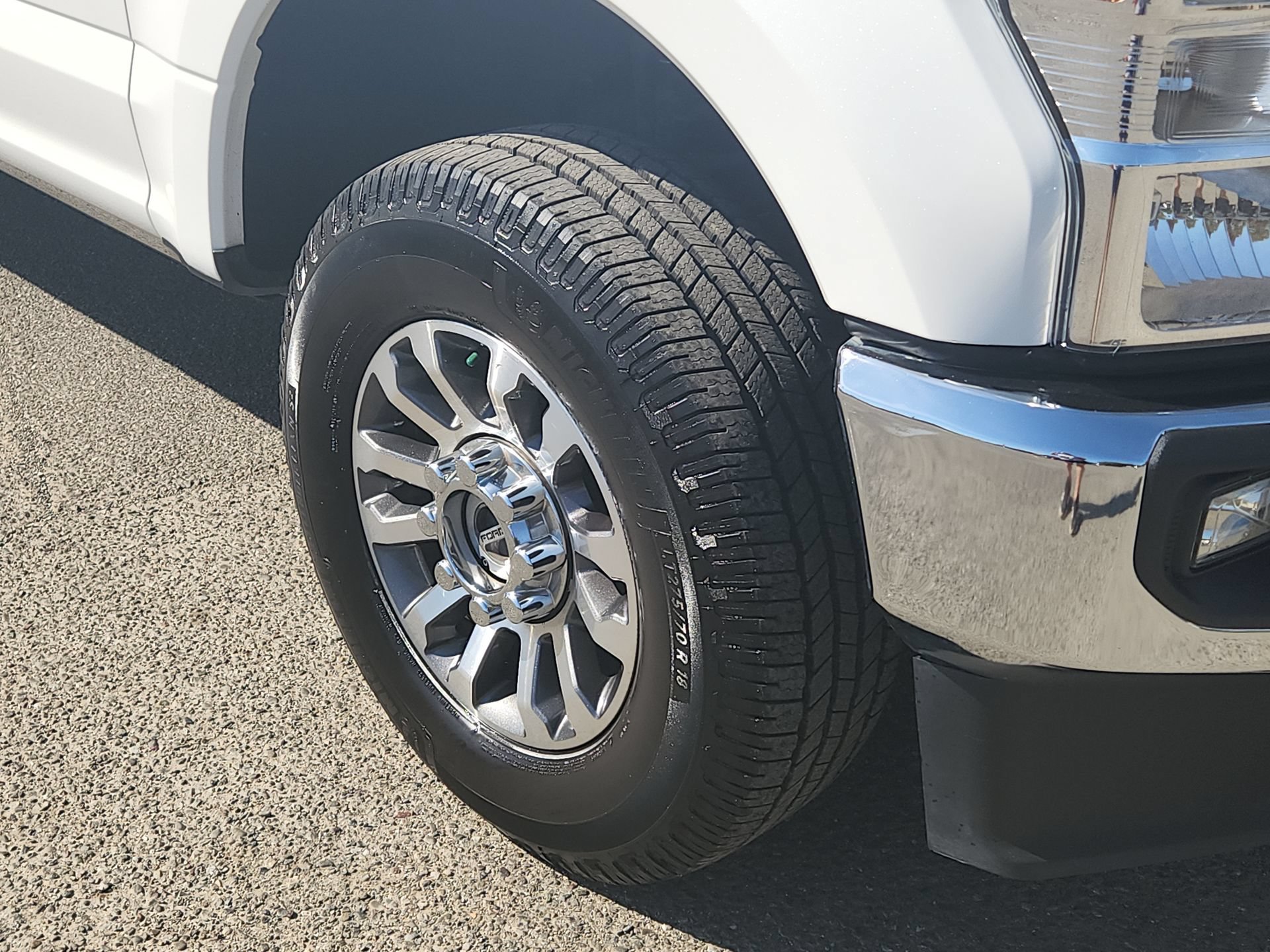 Used 2022 Ford F250 Lariat w/ Lariat Ultimate Package AWD/4WD image 18