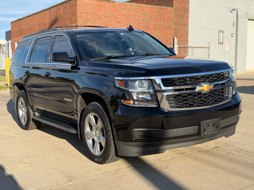 Used 2018 Chevrolet Tahoe LS w/ All-Season Package image 3
