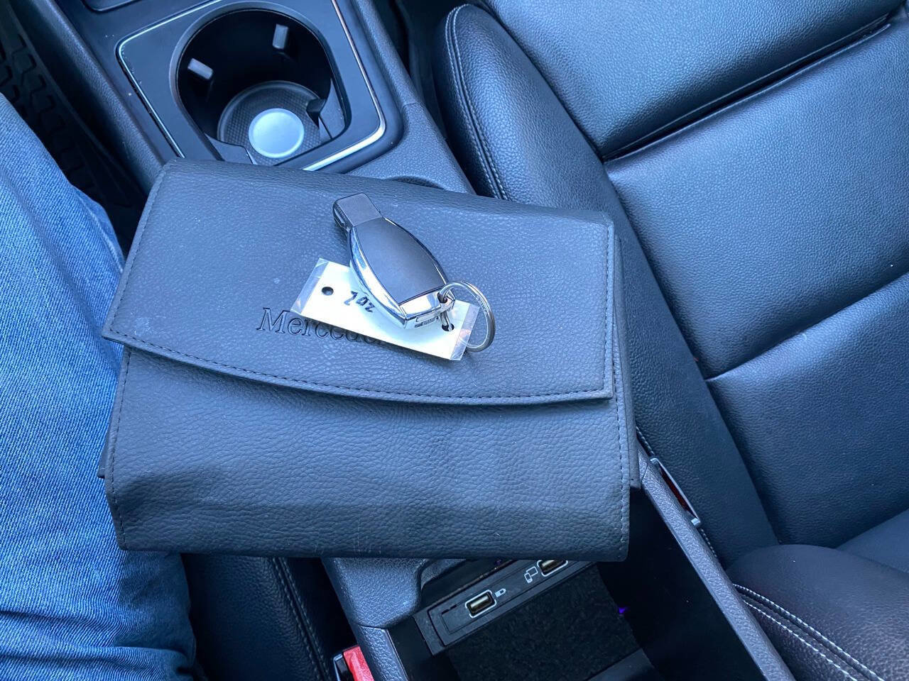 Used 2017 Mercedes-Benz GLA 250 4MATIC image 30