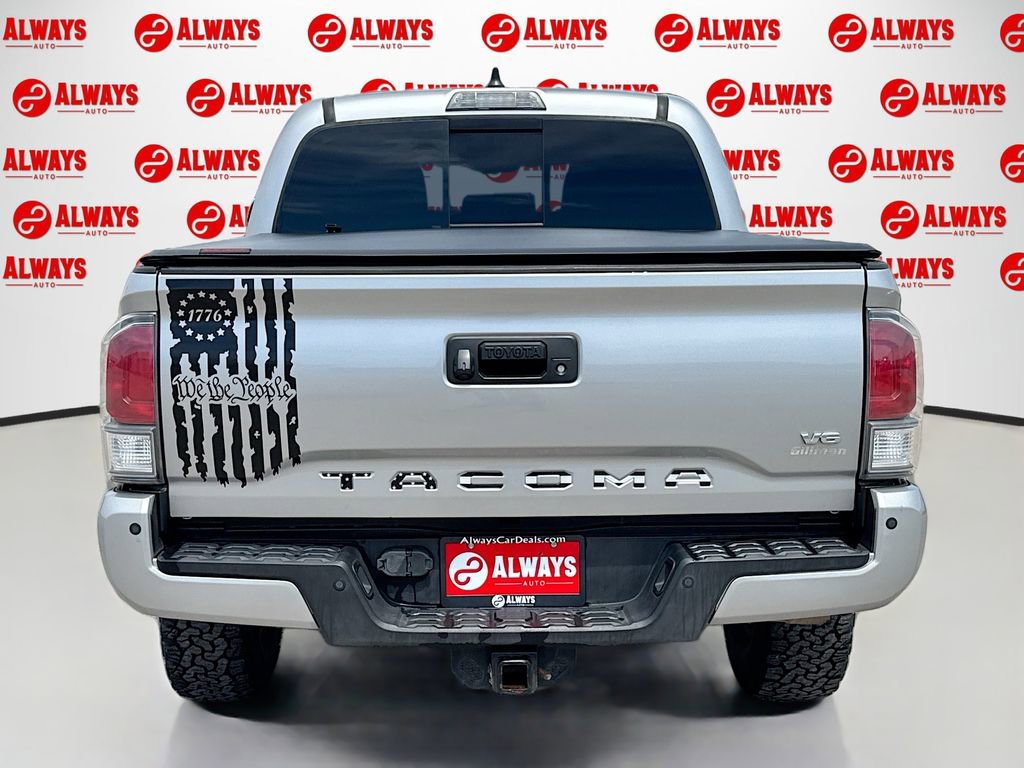 Used 2022 Toyota Tacoma TRD Off-Road w/ Technology Package AWD/4WD image 7