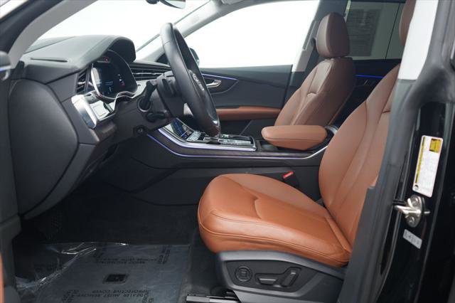 Certified 2022 Audi Q8 Prestige image 6