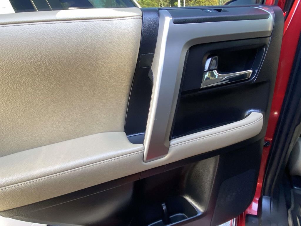 Used 2022 Toyota 4Runner Limited image 25