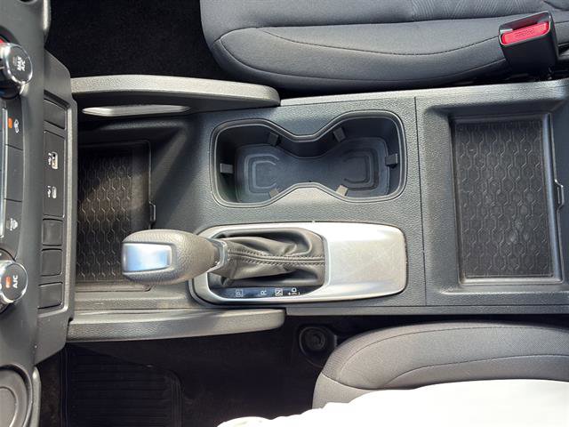 Used 2022 Nissan Frontier S RWD image 24