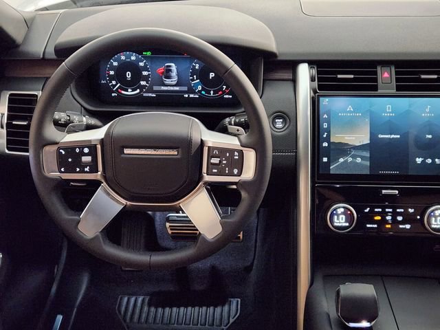 New 2025 Land Rover Discovery Dynamic SE image 26