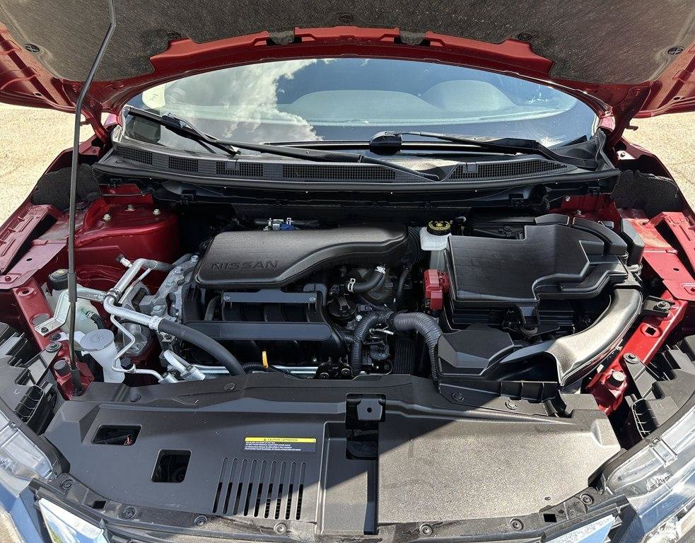 Used 2022 Nissan Rogue Sport S FWD image 18