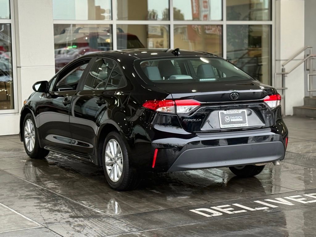 Certified 2025 Toyota Corolla LE w/ LE Premium Package image 10