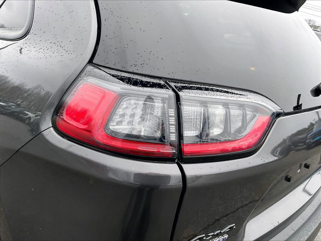 Used 2023 Jeep Cherokee Altitude Lux image 29