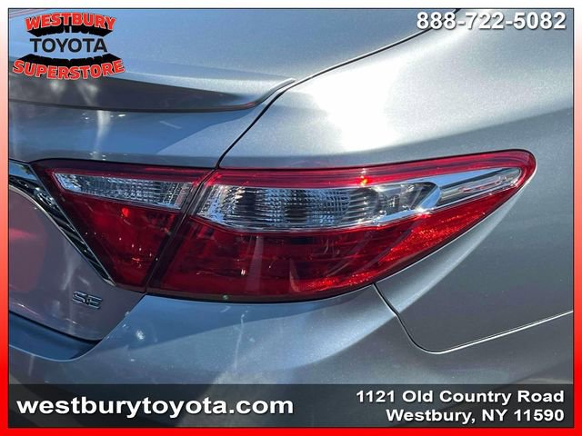 Used 2016 Toyota Camry SE w/ Moonroof Package FWD image 7