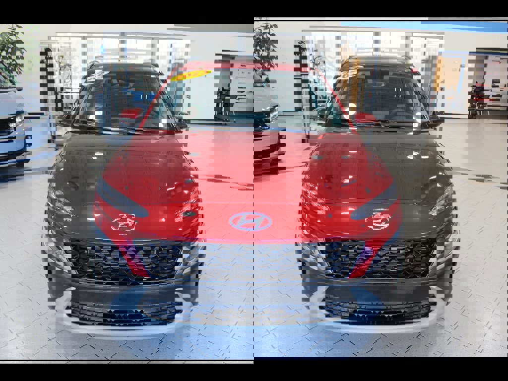 Used 2023 Hyundai Kona SEL AWD/4WD image 2