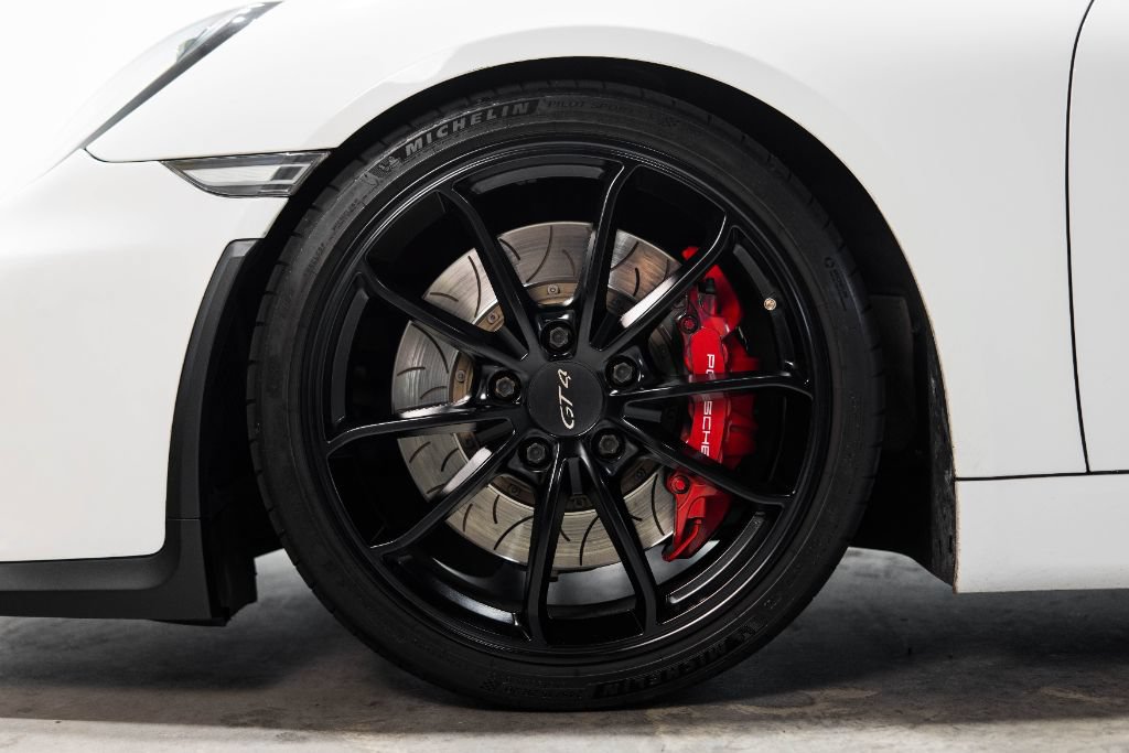 Used 2016 Porsche Cayman GT4 RWD image 30
