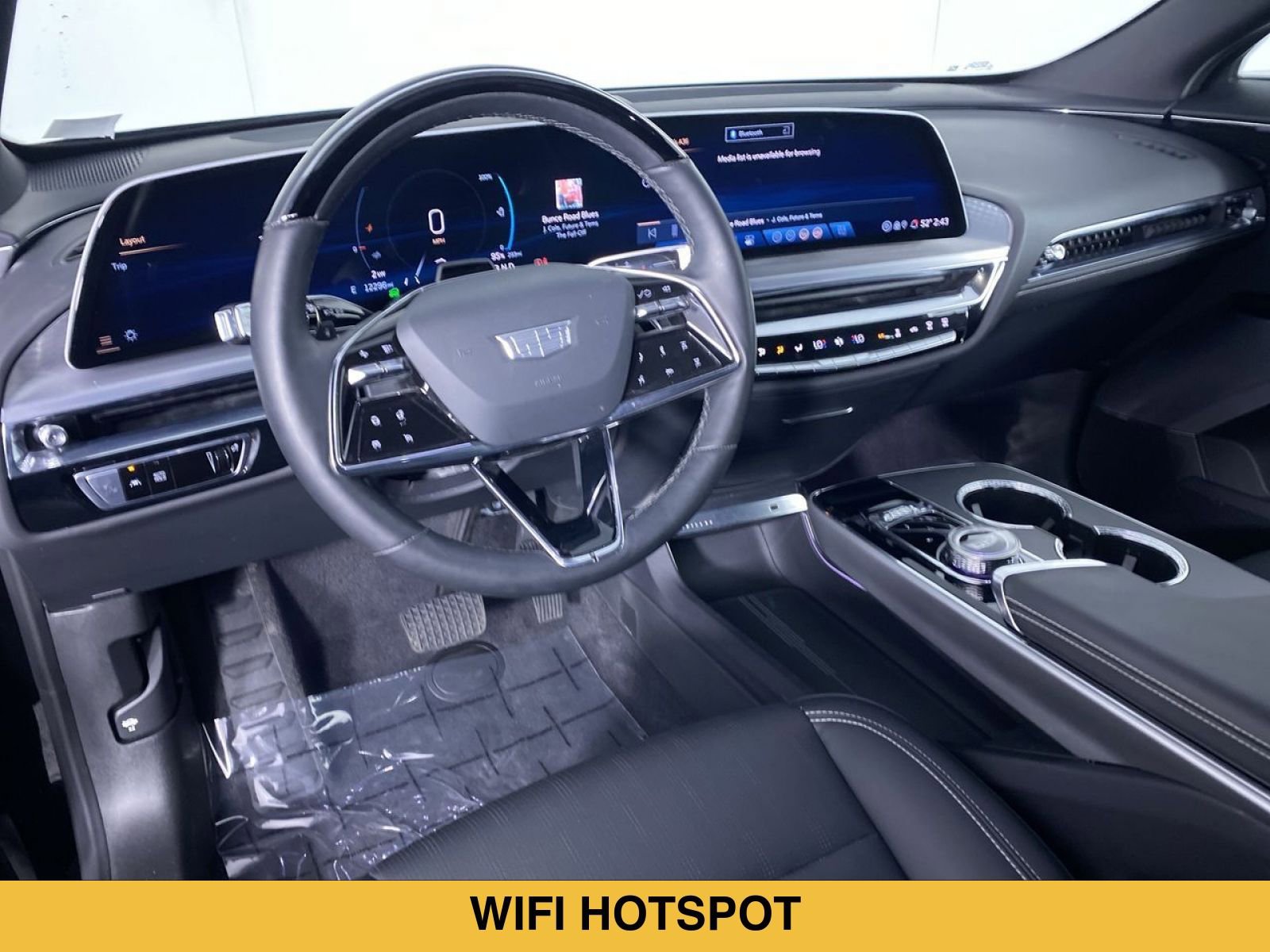 Certified 2024 Cadillac Lyriq Luxury w/ LPO, Floor Liner Package AWD/4WD image 2